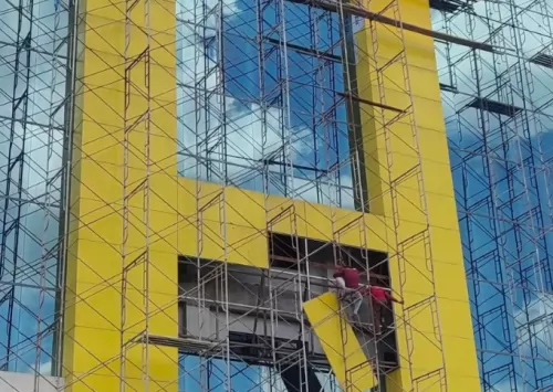 ACP Panel Mall Modern